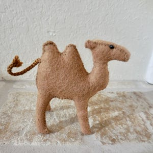 Small Felt Camel: Two-Humped Camel Nativity Animal image 1
