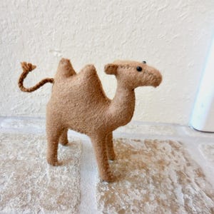 Small Felt Camel: Two-Humped Camel Nativity Animal image 7
