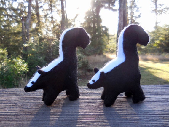 stuffed skunk toy