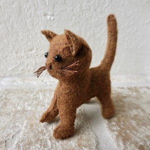 Small orange cat, gift for cat lover, felt kitten, kitty cat felt stuffed animal