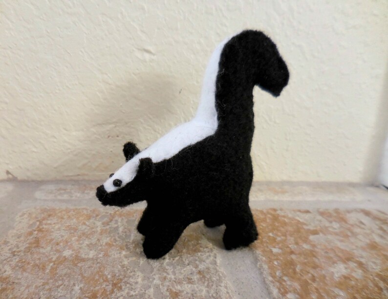 Small Handmade Skunk Felt Stuffed Woodland Animal Soft Toy - Etsy
