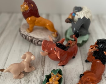 シンバとムファサのフィギュア コヴ 毛皮のキアラ 動物アート
