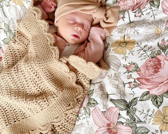 Crochet Pattern: Stevie Crochet Baby Blanket, Scallop Edge Baby Blanket Pattern