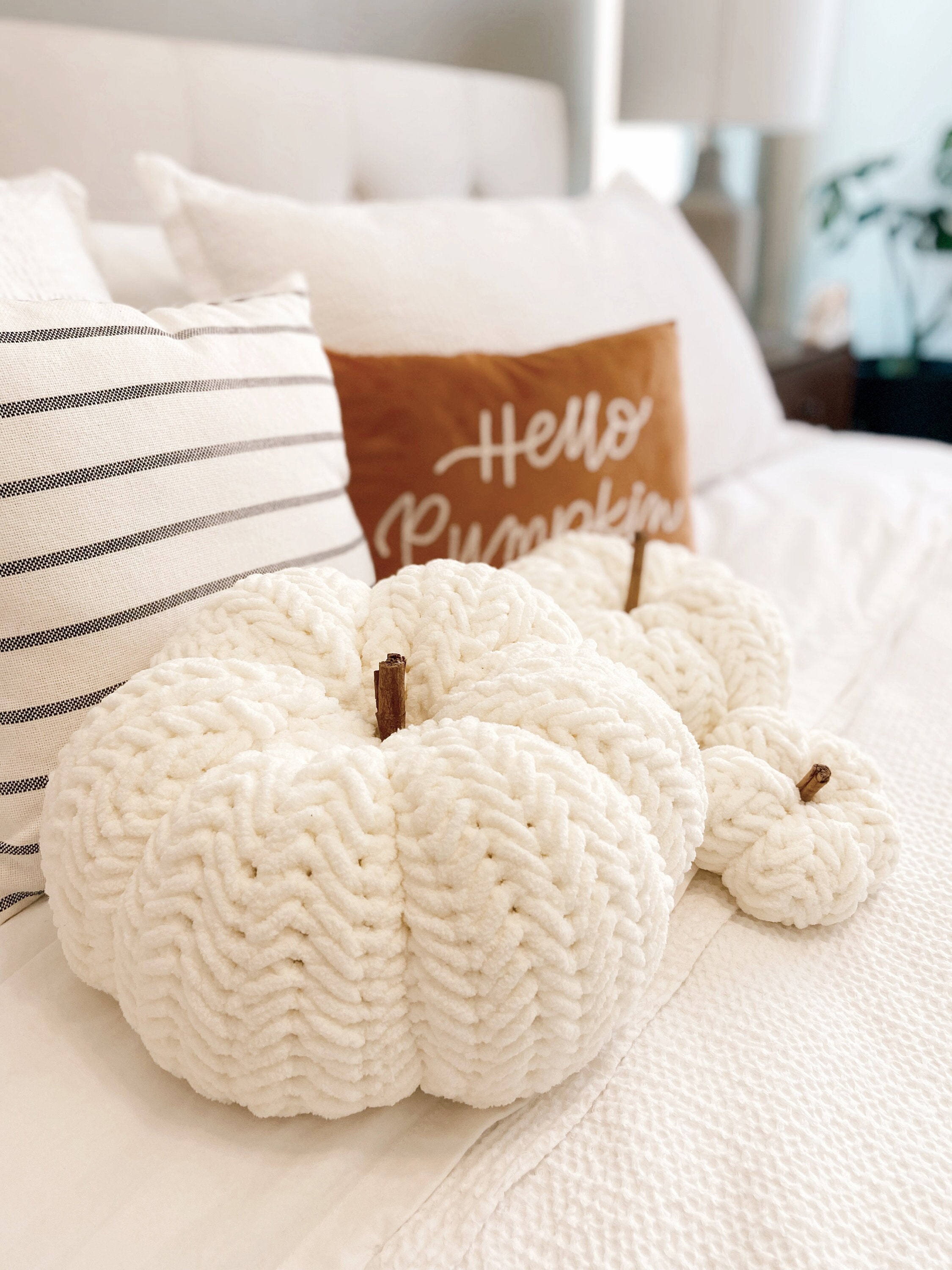 CROCHET PATTERN: Cozy Herringbone Pumpkin Pillow, THREE Pumpkin Sizes, Crochet Pumpkins, Halloween Crochet Pattern