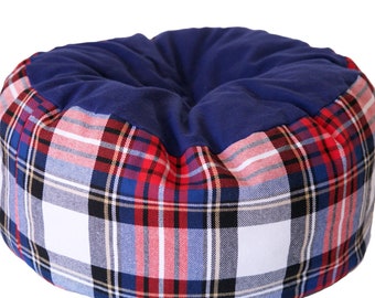 Washable Cat Bed-  traditional christmas, plaid pet bed, holiday cat bed