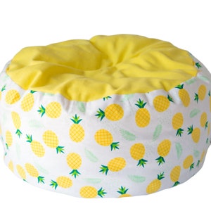 Flannel Cat bed - round cat bed , pineapple dreams design, flannel bed, machine washable cat bed, summer cat bed, pineapple fabric