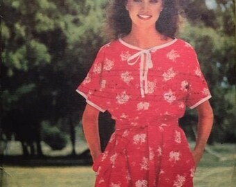 Vintage Butterick See & Sew Misses’ Dress Sewing Pattern no. 6067 - Size Small 8-10 / Bust 80-83cm