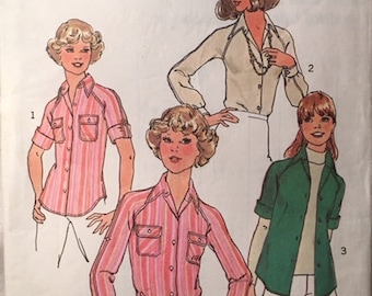Vintage 1975 Simplicity Misses’ Shirts Sewing Pattern no.7057 - Size Small 8-10 / Bust 80-83cm / 31 1/2”- 32 1/2”