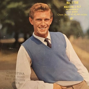 Vintage Sirdar Man’s Reversible Sleeveless Pullover Knitting Pattern no.1758 - To Fit Bust 36”-38”-40”-42”-44”