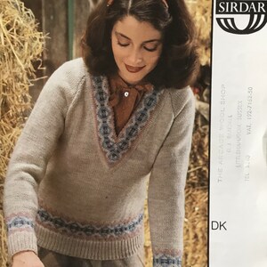 Vintage Sirdar Sweater Knitting Pattern no.5960 - To Fit Bust 32”-38” / 81cm-97cm