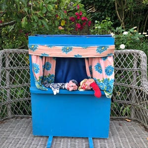 Vintage Portable Punch and Judy Puppet Theatre with Punch and Judy Hand Puppets