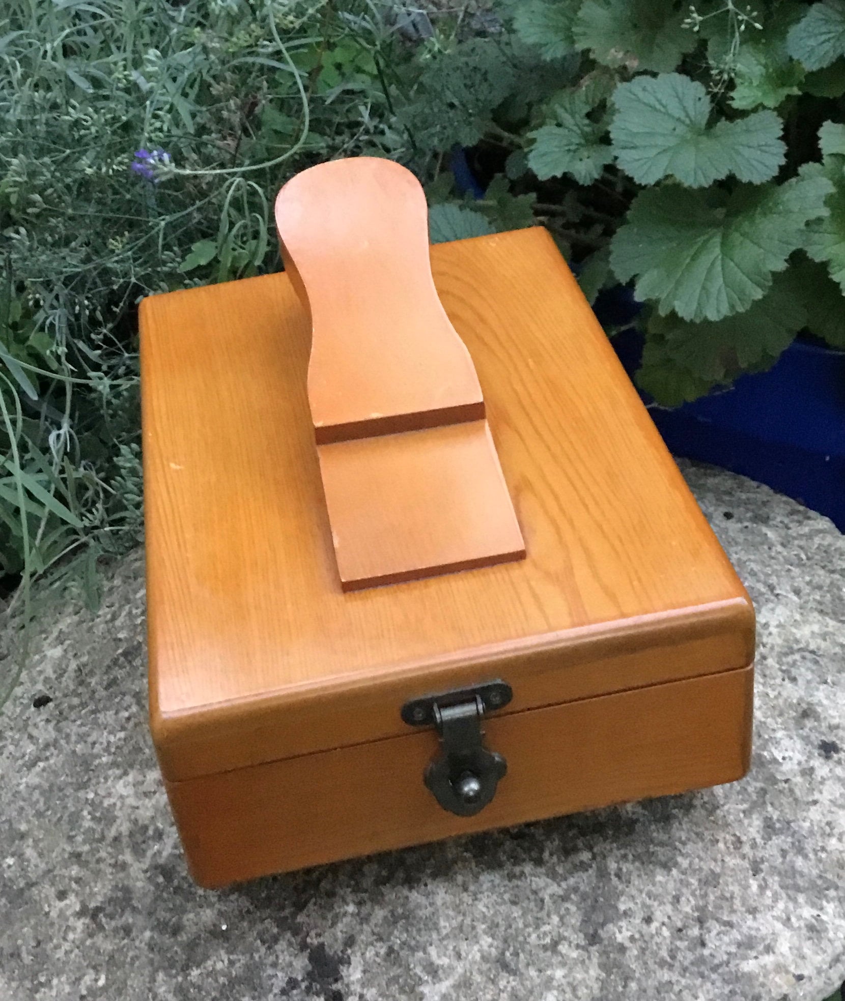 Caja de madera limpia calzado 20.7 x 24.5 x 14.9 cm, recipiente