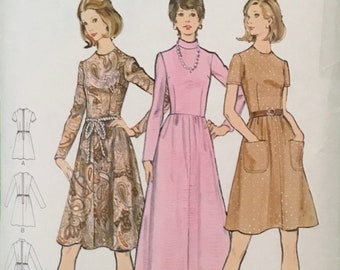 Butterick Misses’ Dress Sewing Pattern no. 6911 / Size 12 | Bust 34”-87cm