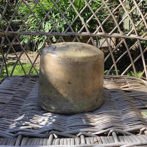 Vintage Hat block - 55.3cm