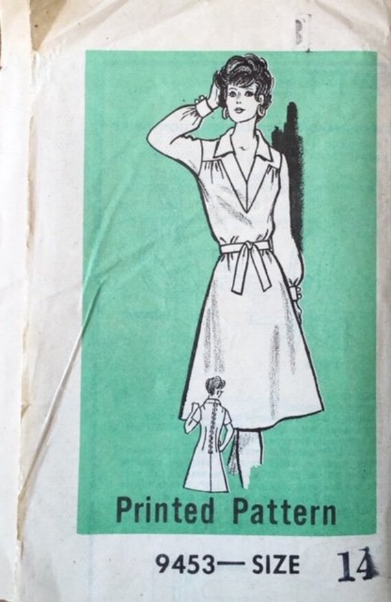 Vintage Dress Sewing Pattern No. 9453 - Old Sizing 14 / Bust