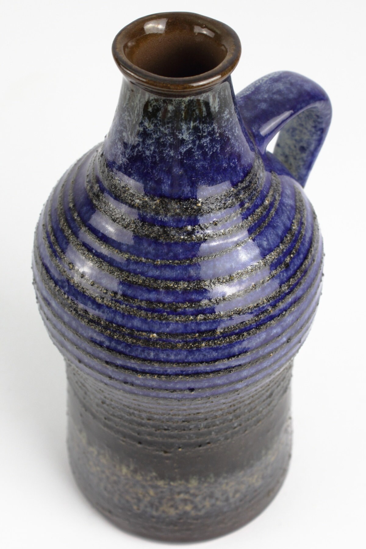 Strehla の陶器の花瓶、ブルーブラック、70 年代のヴィンテージ