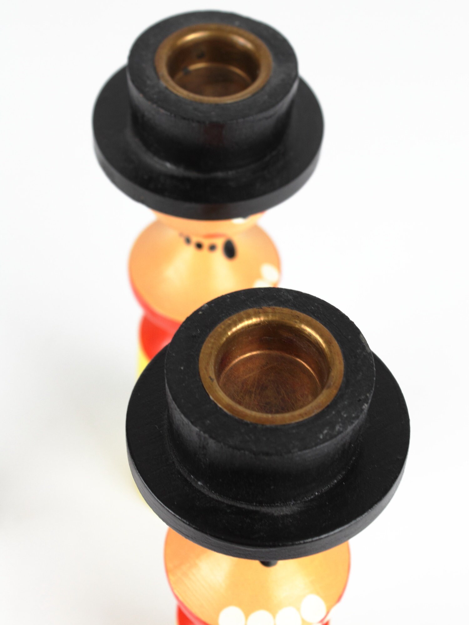 木製のヴィンテージ キャンドル ホルダー ペア、回転塗装された