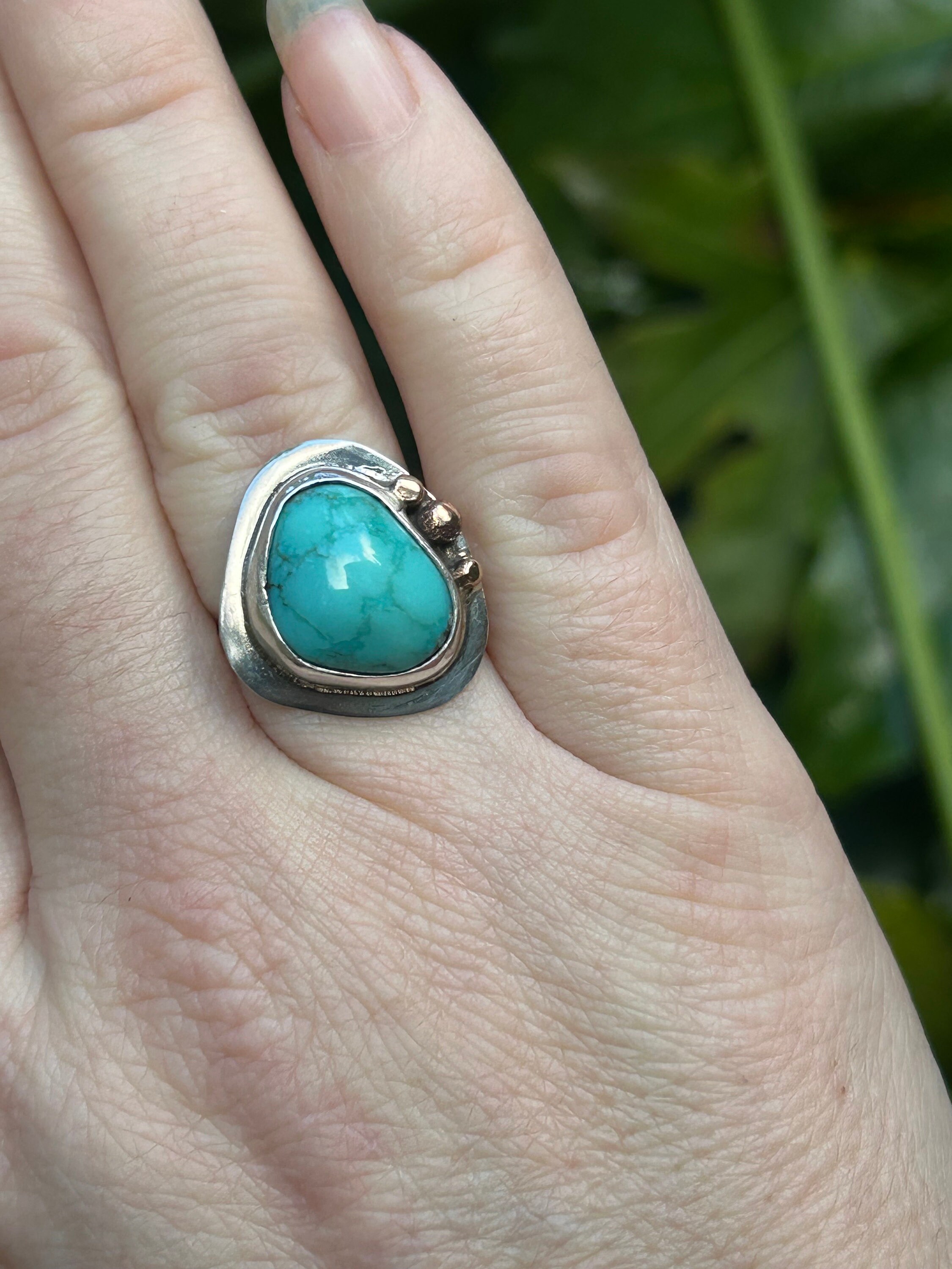 ターコイズとスターリングシルバーのスクエアリング - Etsy 日本 ターコイズとスターリングシルバーのスクエアリング - Etsy 日本