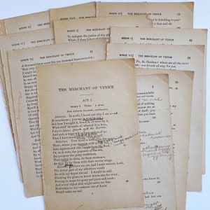 Pagine del libro Il Mercante di Venezia del 1917: materiale effimero antico di Shakespeare