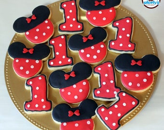 Minnie Mouse Theme Cookies