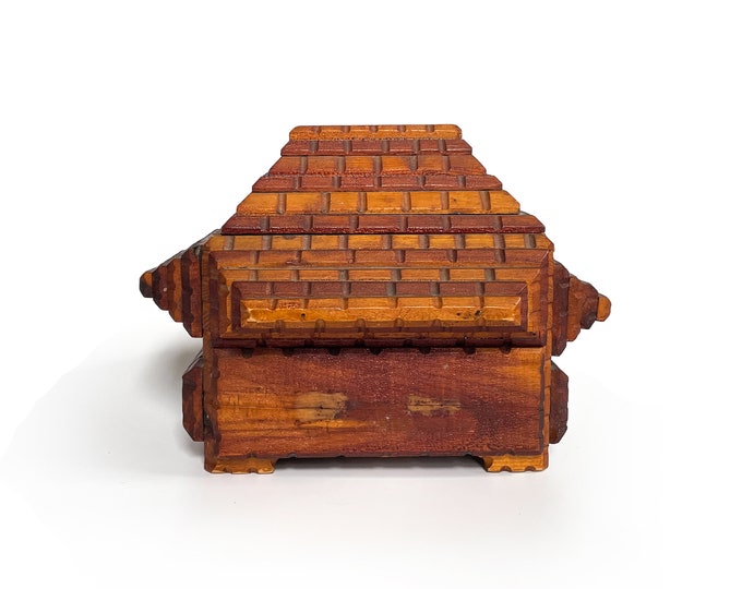 Sawtooth Tramp Art Box With Slide Top