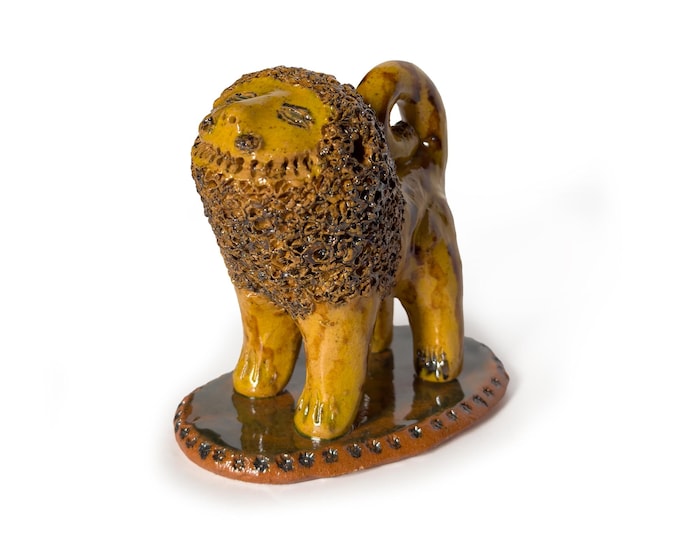 Billy Ray Hussey, Southern Folk Art Pottery Lion