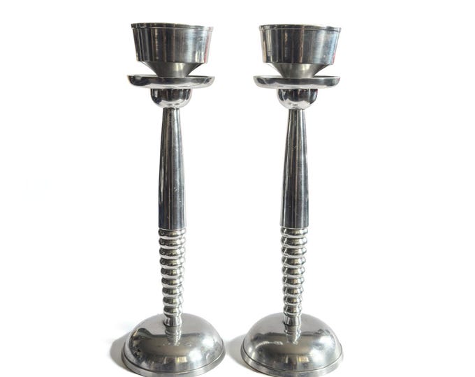 Set of 4 Graduated Brass Candlestick Holders – Mid-Century Style