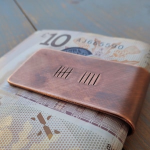 Kupfer, 9. Hochzeitstag, Tally Marks, 9 Tally Marks, Kupfer Geldklammer, personalisierte Geldklammer, Initialen, individuelles Geschenk