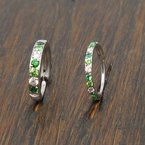 St. Patrick's Day Nose Hoops 18G/20G Aço Cirúrgico Articulado Clicker Verde Nariz Stud / Articulado CZ Cristal Hoop Ring / Nariz Stud Septum Ring