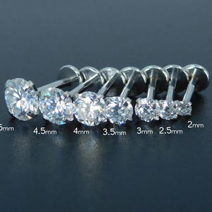 Orecchini a perno in argento con moissanite per labret, orecchini per trago, orecchini per cartilagine, orecchini per piercing al trago, orecchini a perno piatto senza filettatura