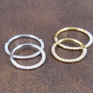 Anneau nasal à cliquet articulé 18 g/20 g · Anneaux de nez à cran d'arrêt transparents de couleur dorée avec septum · Anneau de nez à cliquet pour septum · Anneau de nez en acier chirurgical de 8 mm
