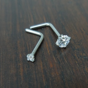 ソリッドチタンノーズリング クリアキュービックジルコニア 1.5mm 3mm シルバー Lシェイプ 20G 18G ベンドスタッドリング インプラントグレード