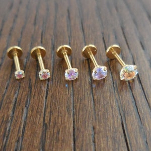 Anello al trago da 18 g, 2-4 mm, perno al naso con perno in cristallo AB, orecchini color oro, labret senza filo, orecchini a tripla elica in avanti, perno al naso