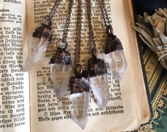 Raw Crystal Quartz Necklace / Raw Crystal Jewelry / Natural Healing Crystal Pendant / Bohemian Stone Gypsy Necklace Druzy Crystal Jewelry
