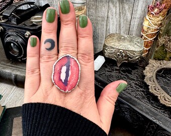Vintage Lips- Fine Silver Ring Size 10.5 The Paper Projects Collection / One of a Kind