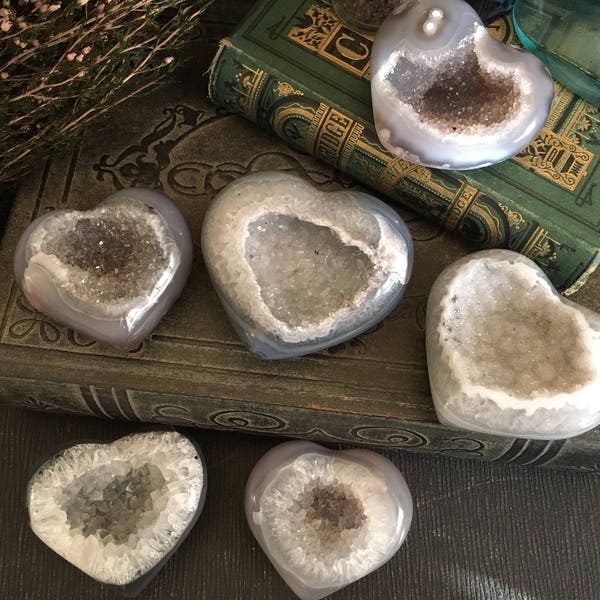 Agate Heart / Agate Druzy Cluster / Heart Shaped Agate Geode