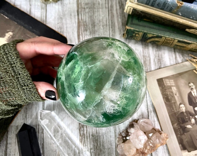 Large Green Fluorite Crystal Ball / FoxlarkCrystals/ Crystal Sphere Wiccan Pagan Spells Rituals Magic Scrying Orb Metaphysical