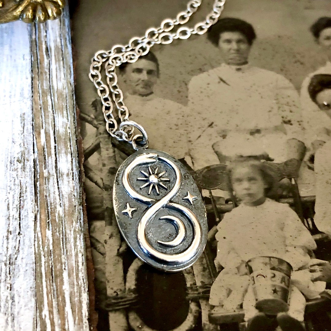 Tiny Talisman Bracelet - Dark 6.5”