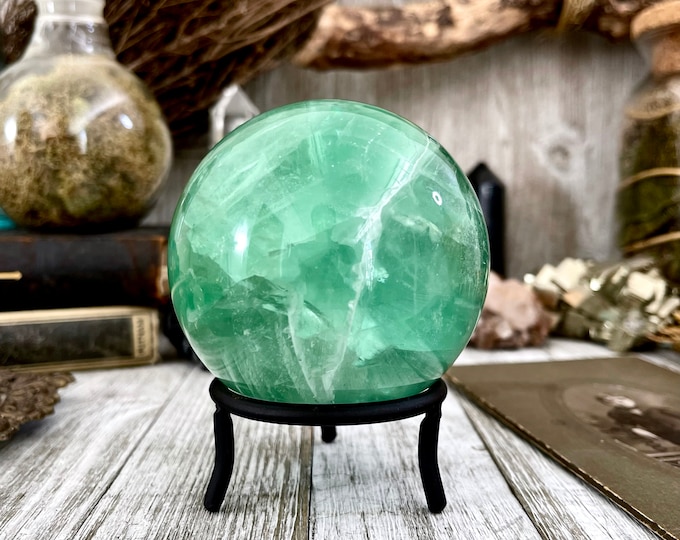 Large Green Fluorite Crystal Ball / FoxlarkCrystals/ Crystal Sphere Wiccan Pagan Spells Rituals Magic Scrying Orb Metaphysical