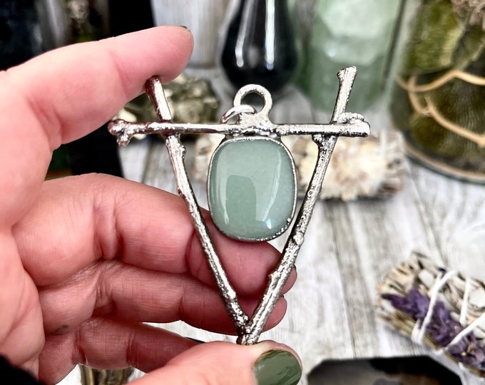 Sticks & Stones Collection Green Aventurine Necklace / Big Silver Crystal Necklace / Big Statement Necklace / Natural Crystal Jewelry Gothic