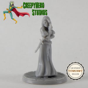 3D Resin Printed 28mm Scale Fantasy Vampire Lady Miniature