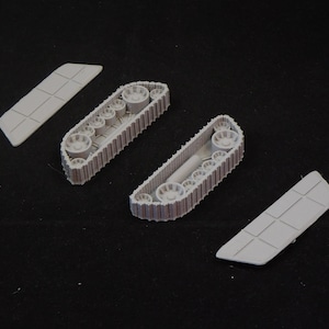 32mm Scale Large Tank Tread Set (Not scaled for Hotwheels or Matchbox)