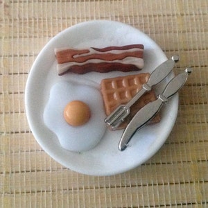 1 Fried Egg Magnet, Breakfast Foods Magnet, Refrigerator Magnets, Dollhouse Food, Kitchen Decor, Food Lovers Gifts, Office Supplies, Magnets