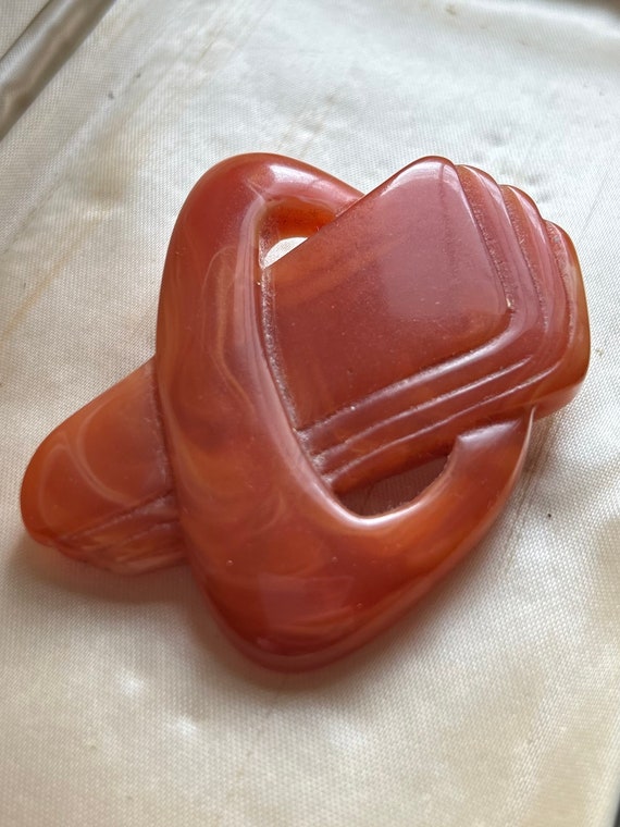 Butterscotch Bakelite Carved Brooch/Pin