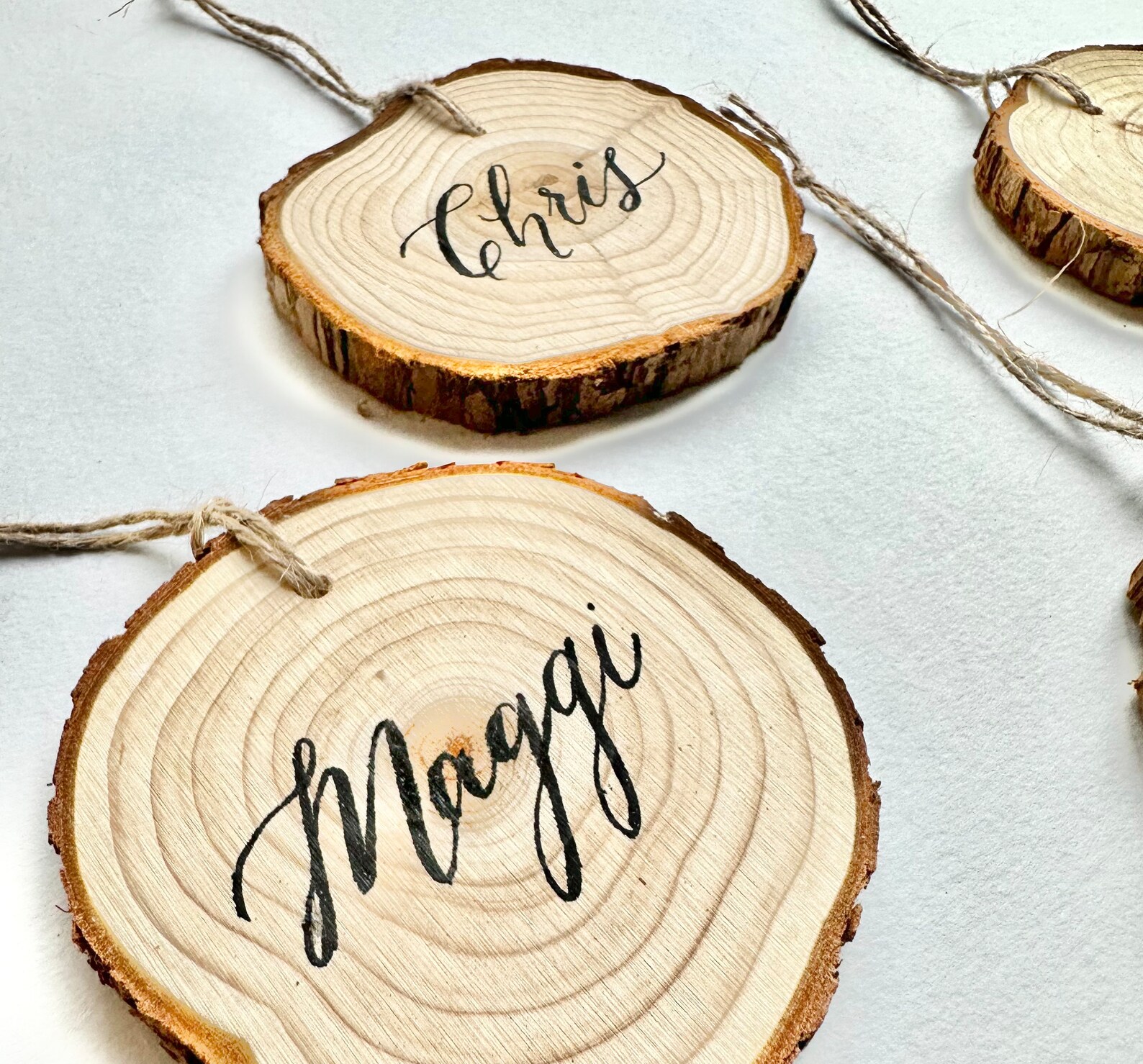 Personalized Wood Slice Ornament Place Cards With Calligraphy Etsy