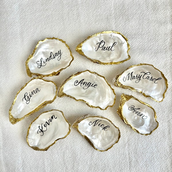 Gold or Silver Metallic Oyster Shell Place cards with Pearlescent Center, Oyster Shell with Calligraphy for Wedding, Pearl Center ornament