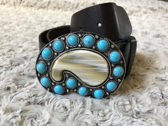 Vintage Genuine Leather Belt With Beautiful Buckle Boho  display picture 3