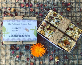 Garden Junky+Ecofriendly Soap+Organic Soap+Handmade Soap+Gardeners Soap+Herbal Soap+Gardeners Gift+Urban Farm+Natural Soap+Ecofriendly Gift