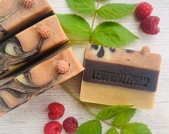 Raspberry Stout Soap+Organic Soap+Seed Paper+Natural Soap+Chemical Free+Soap+Organic Beer Soap+Gift For Her+Gift For Him+Unique Gift