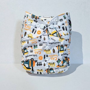 Train Cloth Diaper - Pocket Cloth Diaper - Cloth Diaper Inserts - Cloth Diaper Pocket - Taxi Baby Clothes - Baby Shower Gift - Cloth Nappy